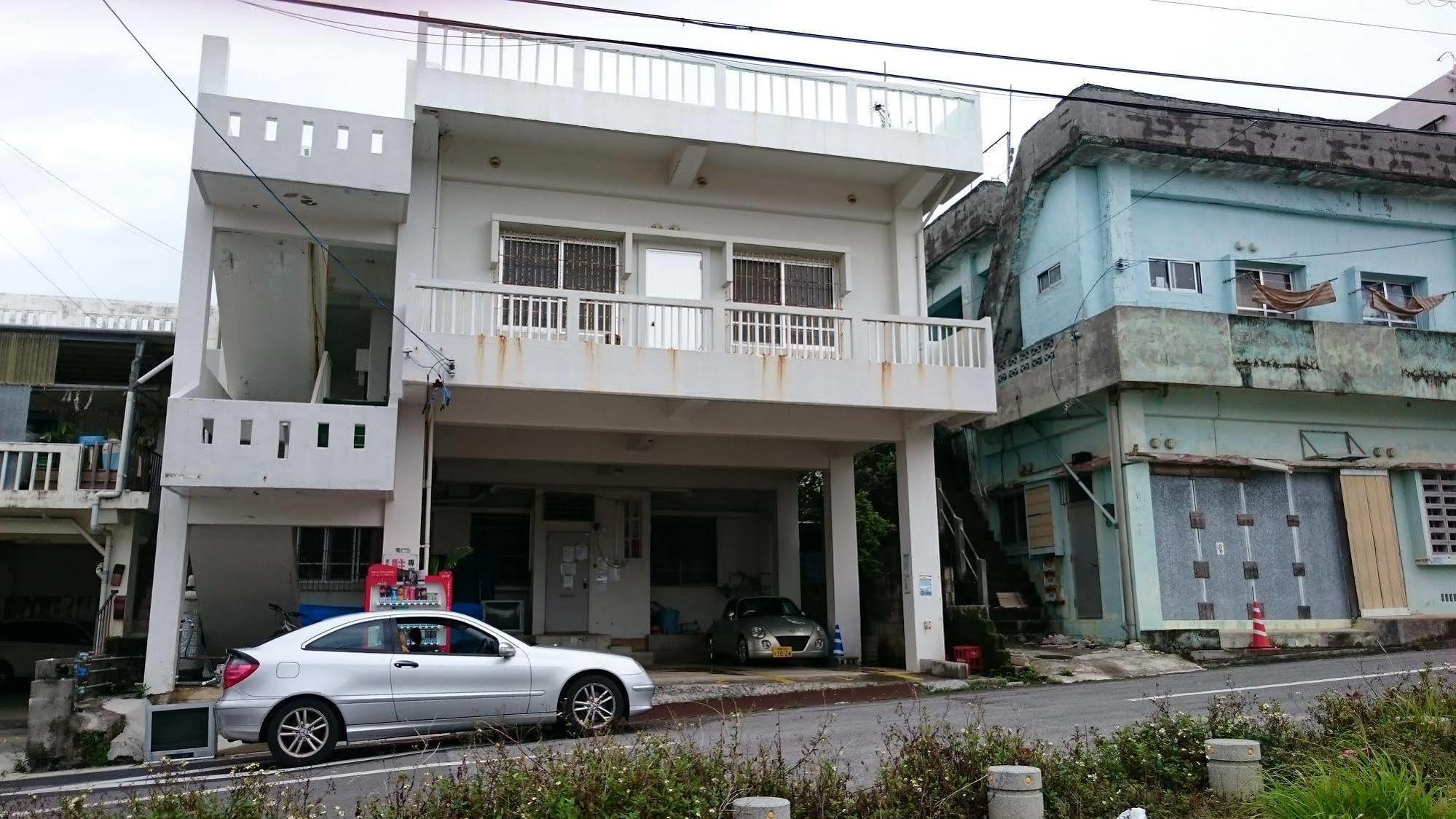 Koza Share House Hotel Okinawa Ngoại thất bức ảnh